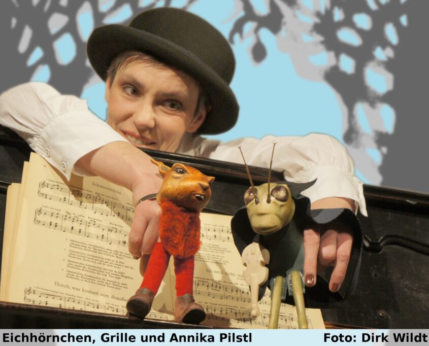 das_lied_der_grille_theater_die_exen_eichhoernchen_grille_01.jpg